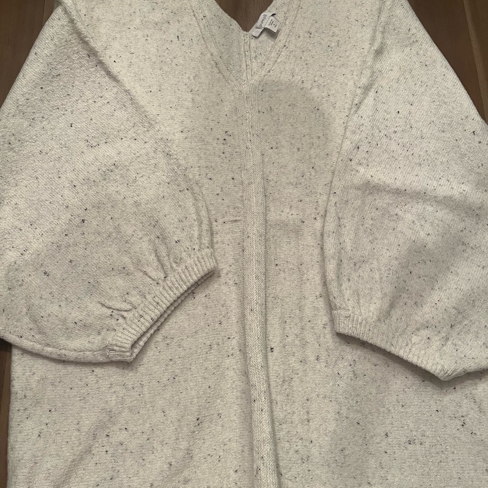 Pure Jill Chic V-Neck Speckled Sweater for Women NWOT.. Never worn
